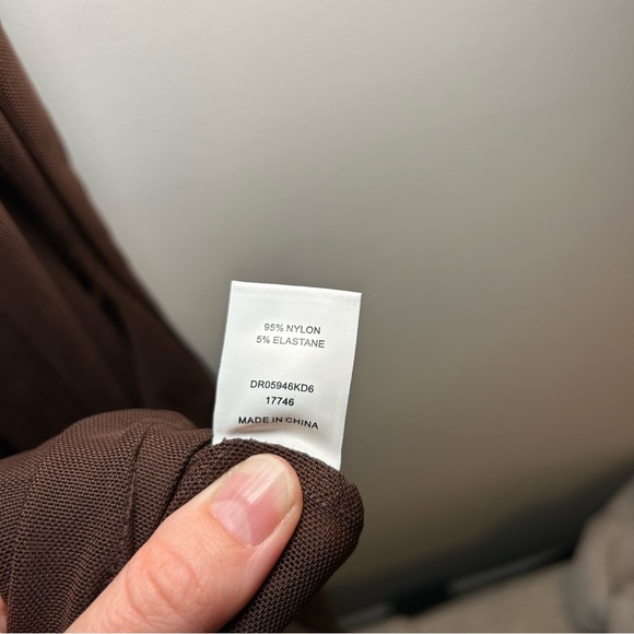 NWT Mekhi Josie Off Shoulder Mesh Maxi Dress in Dark Brown Size XXL - Picture 9 of 13